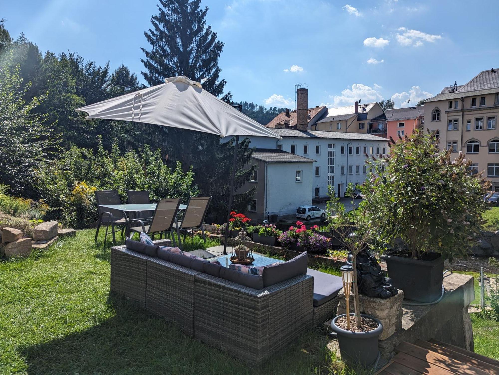 F1 - Urlaubsmagie - Helle Wohnung Mit Sauna & Pool & Whirlpool Sebnitz Zewnętrze zdjęcie